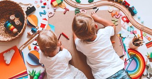 6 Ways Parents Can Encourage Healthy Sibling Relationships