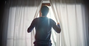 7 Biblical Examples of God Working Behind the Scenes