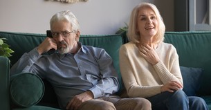 4 Habits That Secretly Annoy Your Husband