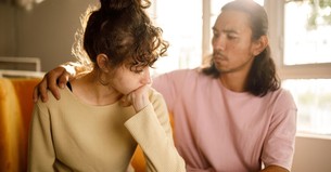 24 Bible Passages for Struggling Married Couples