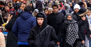 How Iranians Are Staying Connected Amid an Internet Blackout