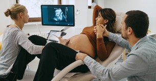 6 Prayers of Celebration and Peace for Pregnancy After Loss