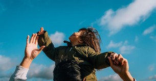 7 Ways ‘Look Up at the Sky Day’ Can Encourage Us to Stop and Enjoy God’s Creation