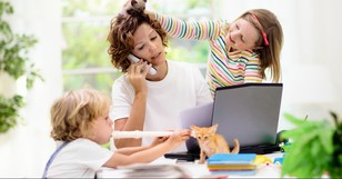Can a Stay-at-Home Mom Have a Say in the Budget? 