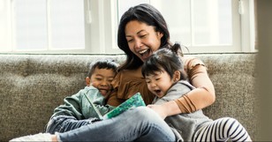 8 Ways to Build a Better Relationship with Your Kids This Year
