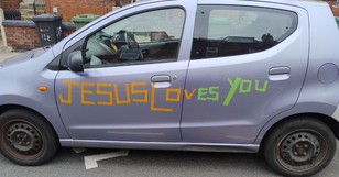 Driver in UK Loses Car Insurance After 'Jesus Loves You' Message on Vehicle
