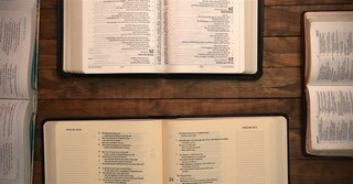 11 Steps for Studying the Bible in Community