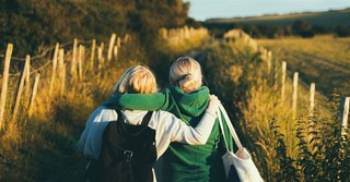 5 Best Ways to Fellowship outside of Church