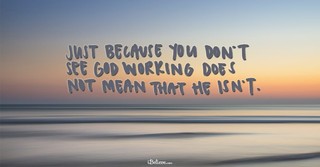 A Prayer for Hanging On - Your Daily Prayer - August 20