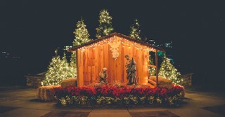 December Bible Verses: Daily Scriptures for the Month