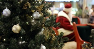 5 Reasons Not to Pretend Santa is Real