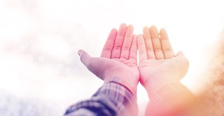 The Beauty of Holding Our Possessions in an Open Hand