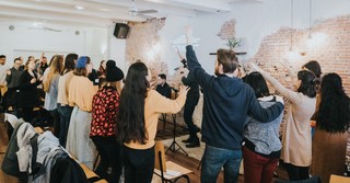 4 Important Reasons You Should Commit to Church Each Week