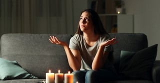 How Does the Bible Say We Should Respond to Bitterness?