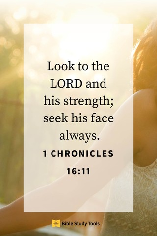 1 Chronicles 16:11