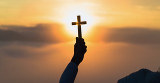 What Does it Mean to Be Righteous? (2 Corinthians 5:21) - Your Daily Bible Verse - January 28