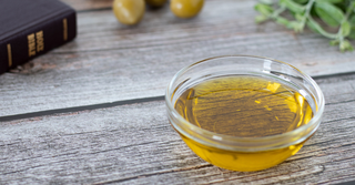 7 Healing Oils Found in the Bible