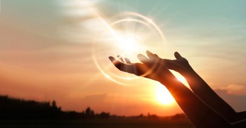 4 Ways Jesus Rescues Muslim Women from Shame