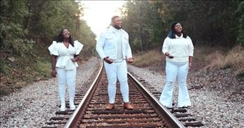 RESOUND Trio Sings 'The Prayer' From Andrea Bocelli