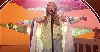 Lauren Daigle Sings 'Look Up Child' On American Idol