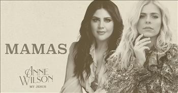 'Mamas' Anne Wilson Duets With Hilary Scott