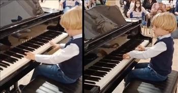 5-Year-Old Piano Prodigy Goes Viral With Mozart Performance