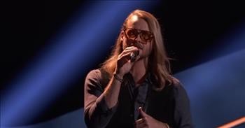 Family Man Ross Clayton Earns 4-Chair Turn With 'Blue Ain't Your Color'
