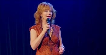 Just Like Them Horses’ Reba McEntire Sings For Lost Loved Ones