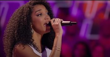 The Voice Contestants Dazzling 'Can't Take My Eyes Off Of You' Duet