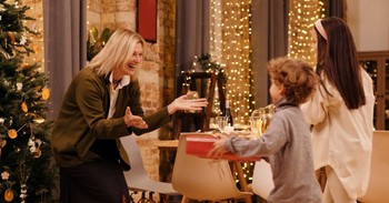 5 Ways to Make Christmas Magical for Your Grandchildren