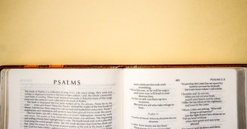 Is it Okay for Christians to Pray the Imprecatory Psalms?