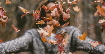 7 Fall Prayers for a Season of Gratitude and Change