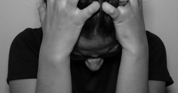 7 Scriptures and Prayers for People Who Suffer from Panic Attacks