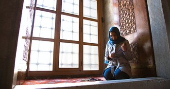 ICE Arrests Iranian Christians at Los Angeles Church