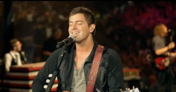 Jeremy Camp - Overcome (Official Music Video)