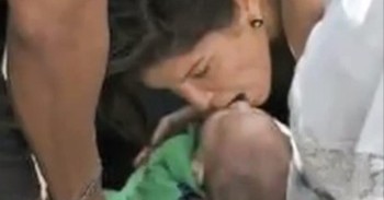 Aunt Saves the Life of Her Baby Nephew on the Side of the Road