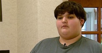 School Project Helps a 500-Pound Freshman Get Healthy...And Now He's Paying it Forward!