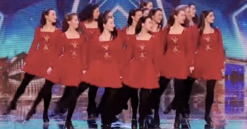 Irish Dancers Surprise Judges With AMAZING Twist