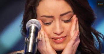 She Overcame Her Stage Fright To Deliver This STUNNING Performance Of 'Hallelujah'