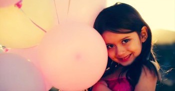 What This Daddy Did For His Precious Girl's 5th Birthday Is Pure ‘GOLD’ – I Love Her Adorable Lip-Syncing!