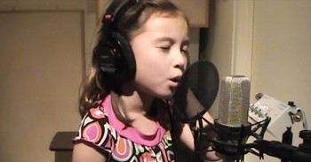 Adorable 7-Year-Old Sings 'Jesus Loves Me'