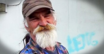 This Homeless Man’s DANCING Mustache Just Paid Off BIG Time! My Heart Is SO Happy!