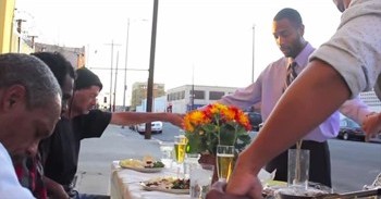 Kind Samaritans Bring Thanksgiving To Homeless Men