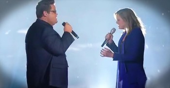 Country Star Jennifer Nettles Sings Heartwarming Duet Of ‘The Prayer’