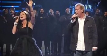 ‘Revelation Song’ – Phillips, Craig And Dean And Kari Jobe’s Breathtaking Performance