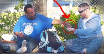 Man Takes Money From The Homeless In Emotional Social Experiment