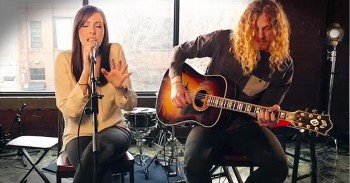 ‘Write Your Story’ – Open your Heart With This Acoustic Francesca Battistelli Hit