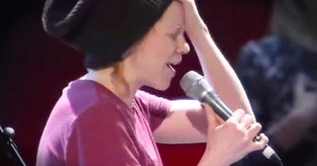 Spontaneous Worship From Bethel Church Had Me Reaching For Tissues