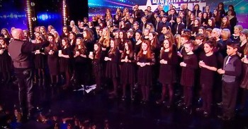 160-Piece Welsh Choir Will Send Chills Straight Up Your Spine