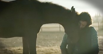 Farmer And Old Man Help Beloved Horse Achieve Greatness